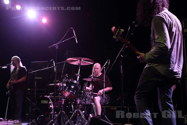 DINOSAUR JR - 2016-10-31 - PARIS - Elysee Montmartre - Louis Knox Barlow - Jay Mascis - Emmett Jefferson Murphy